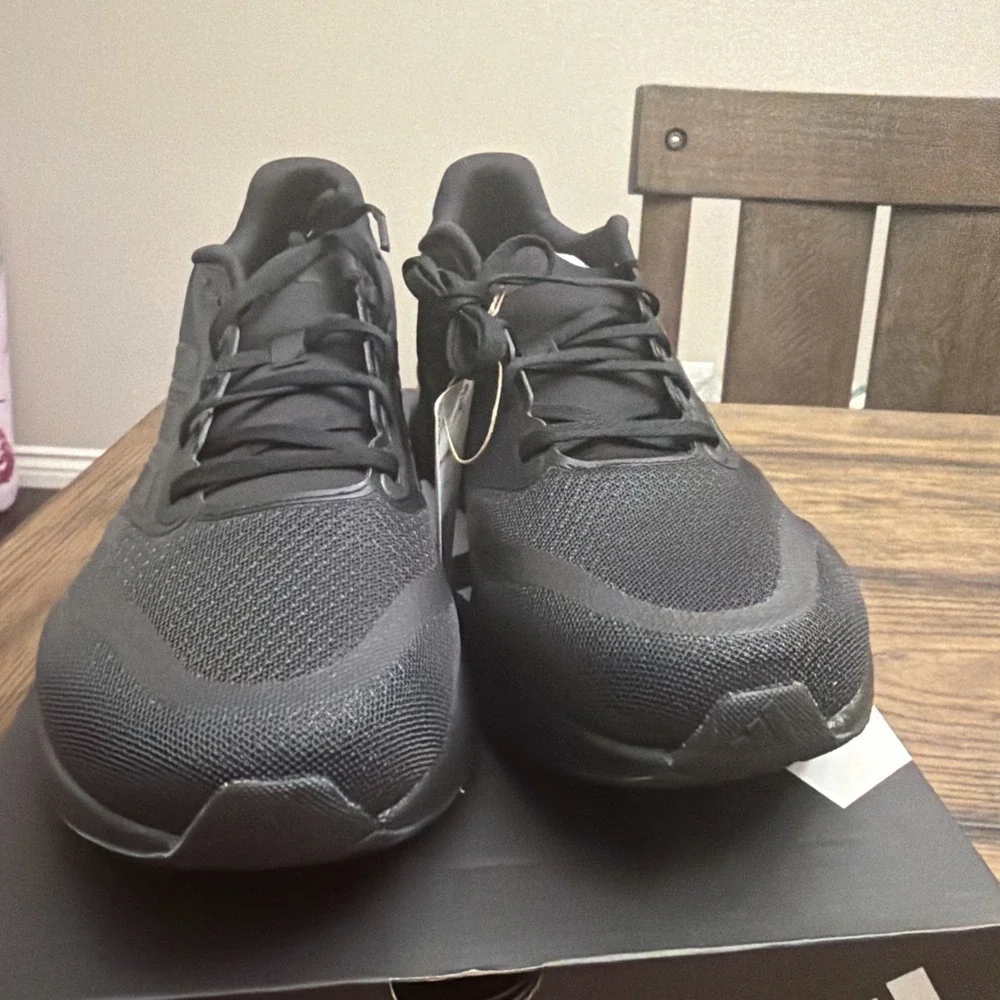 Size 12 - adidas Runfalcon 5 Triple Black …R5